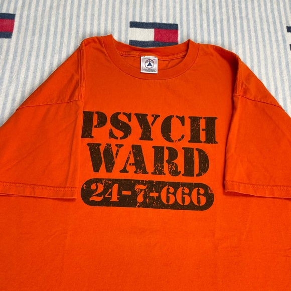Vintage Psych Ward short sleeve tee shirt - Picture 3 of 4